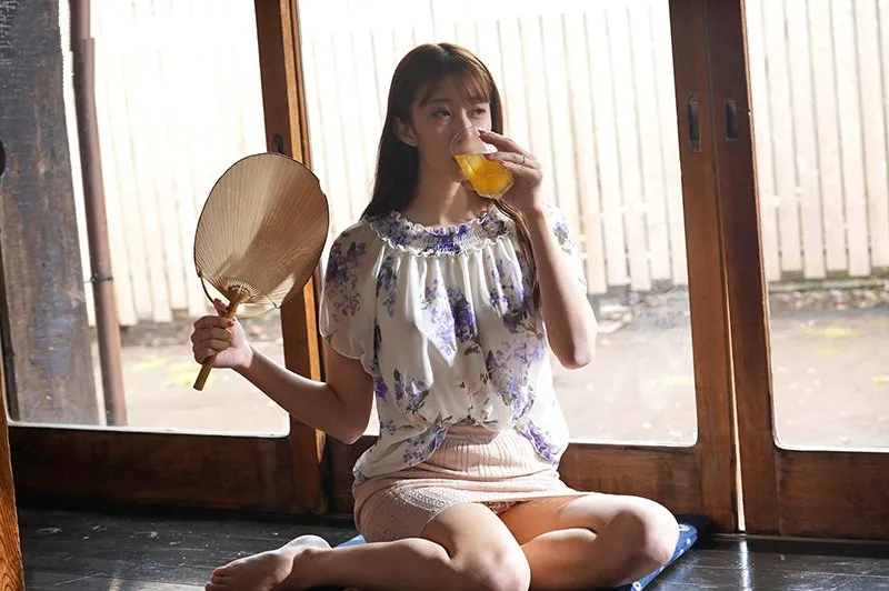 Mùa hè buồn chán ở quê nện người vợ nhà sát bên thiếu thốn vì lấy ông chồng già